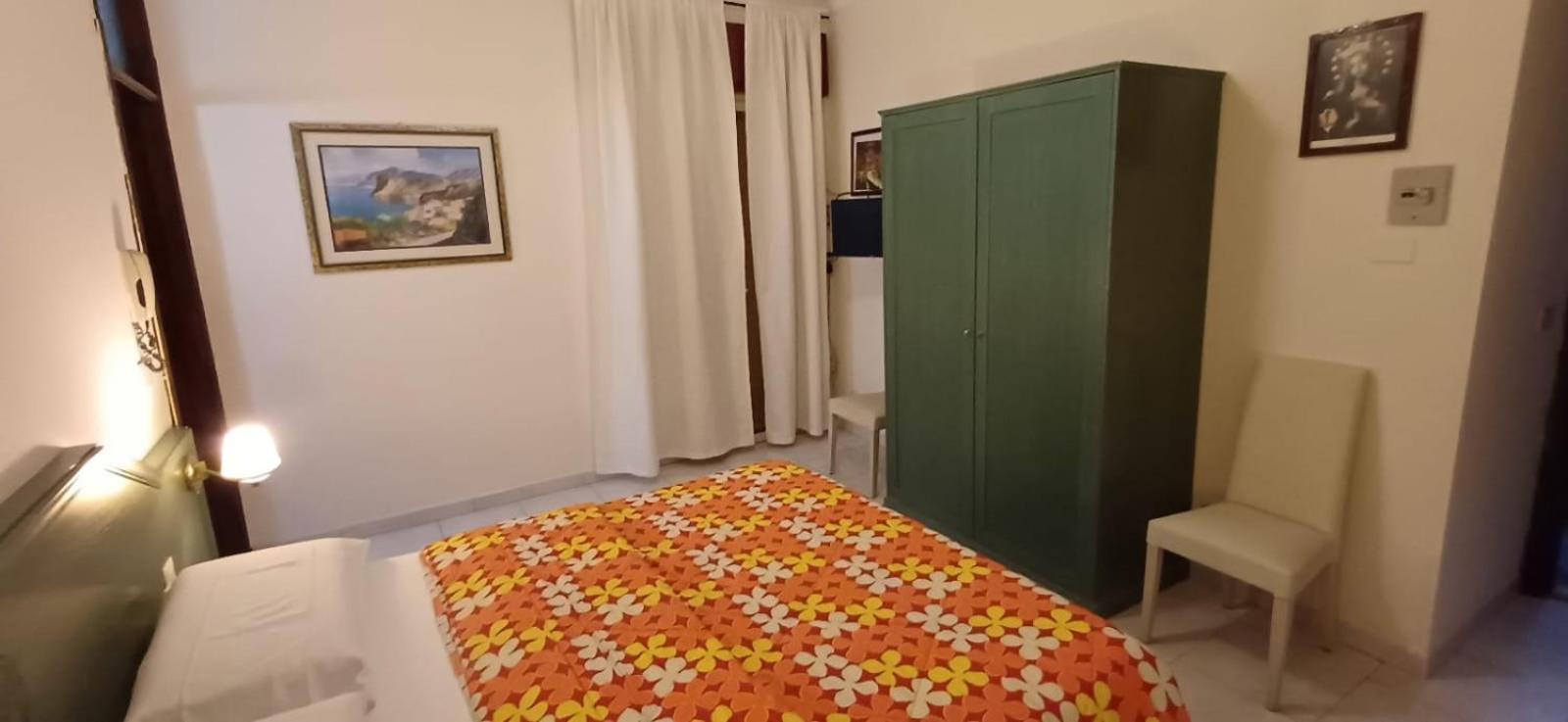 Apartments Mikros Giardini Naxos Eksteriør billede