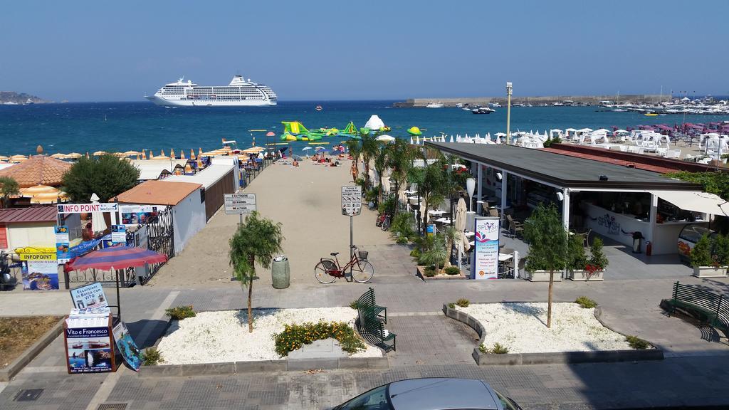 Apartments Mikros Giardini Naxos Eksteriør billede